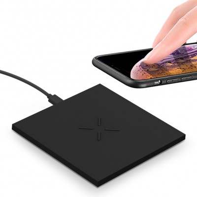 Amazon 2020 Ultral-slim Thin Desktop Square Portable Wireless Charger Fast Pad Phone Wireless Charger X6 for iphone 11